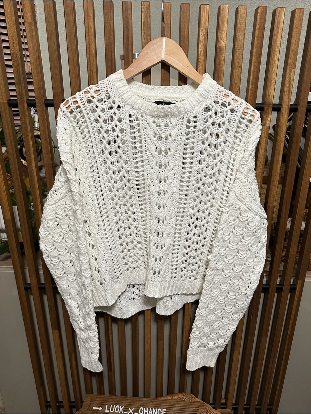 Volcom Cream Open Knit Crochet Pullover Sweater Small Beachy Coastal